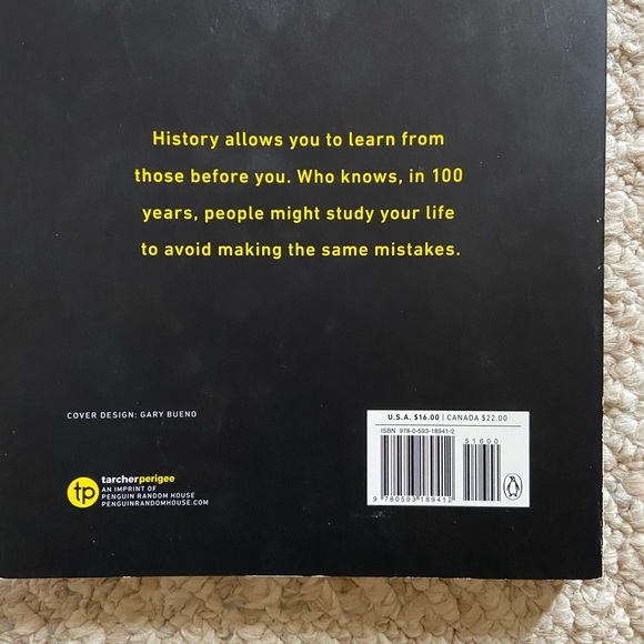 1 book by The Captain and 2 colouring books - fun swear words - colour therapy - Picture 3 of 9